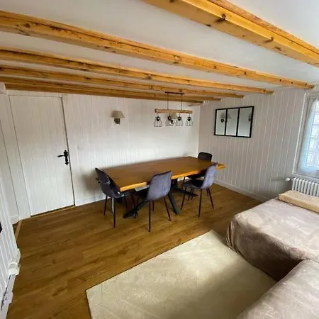 Appartement Typique Avec Carnotzet