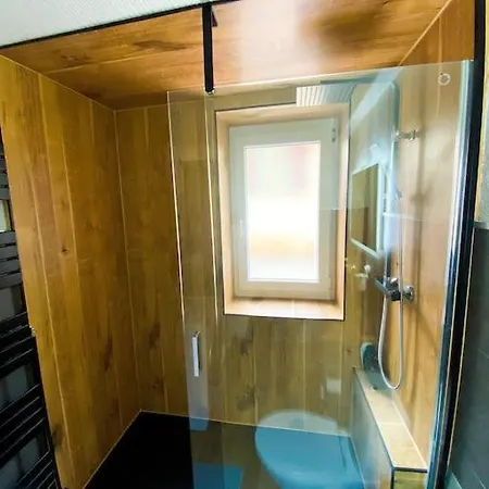 Typique Avec Carnotzet Apartmán *