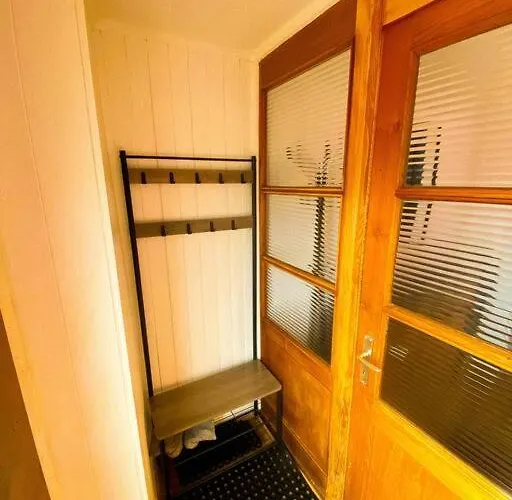 Apartman Typique Avec Carnotzet *