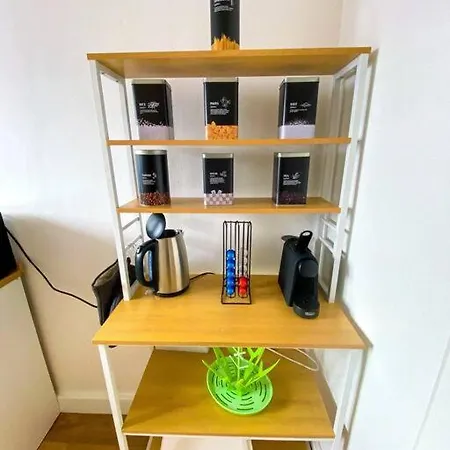 Apartment Typique Avec Carnotzet